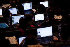 EL PERIODISTA EN UN NEGOCIO DE MEDIOS: ENRIC GONZ�LEZ, SINDO LAFUENTE, P�REZ COLOM� Y P�REZ ORTEGA